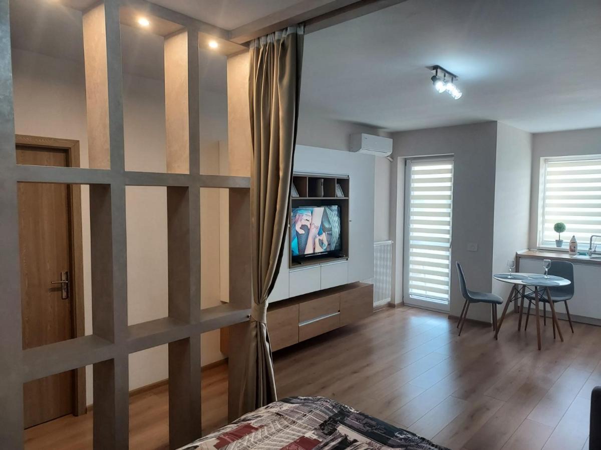 Glamour Studio Oradea Buitenkant foto